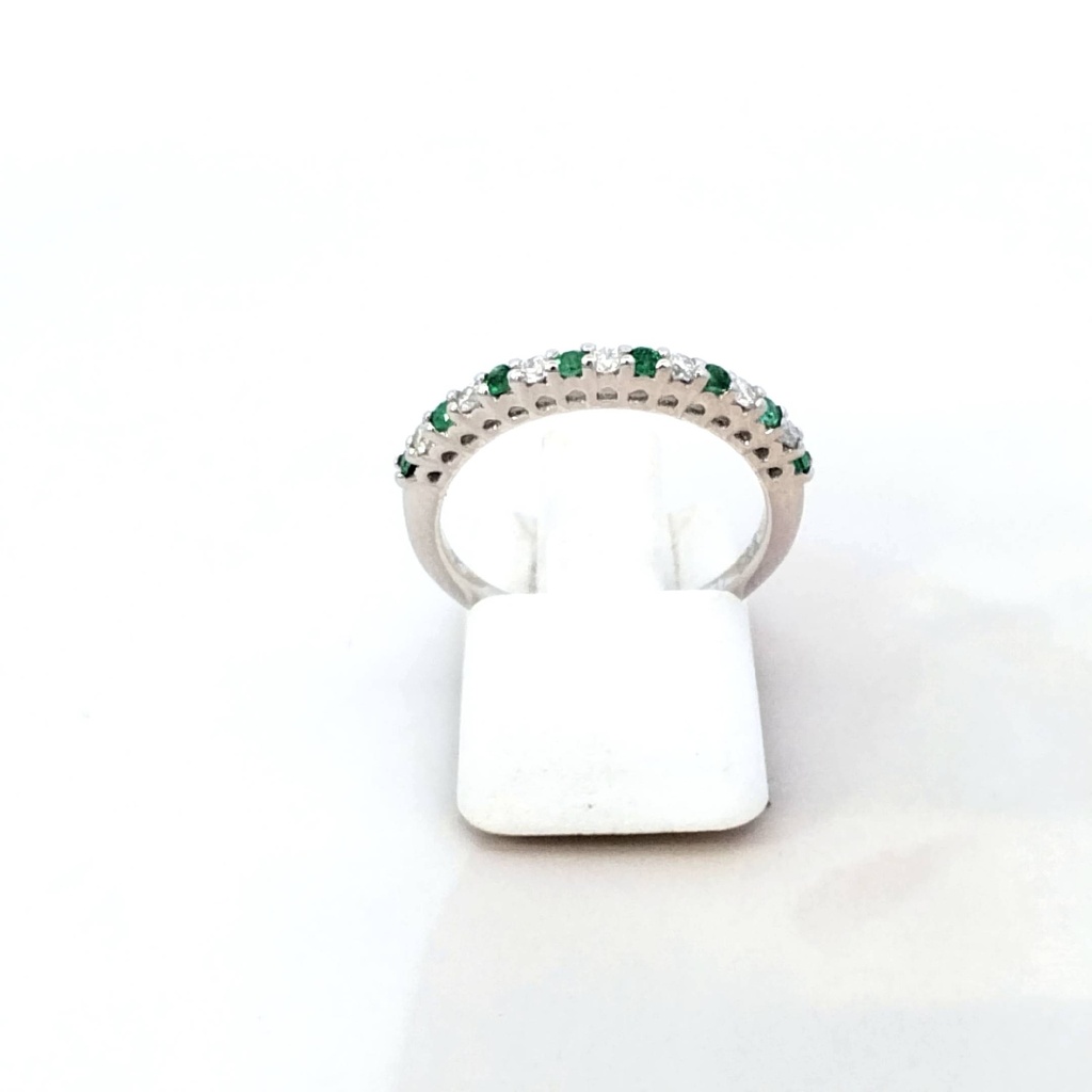 SORT B,EM 0.15 D0.15CT ,2.23GR ,AR1520/EM,ARIAMA